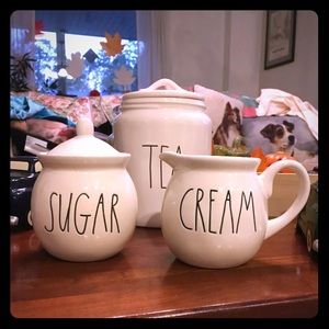 Rae Dunn Cream/Sugar Set